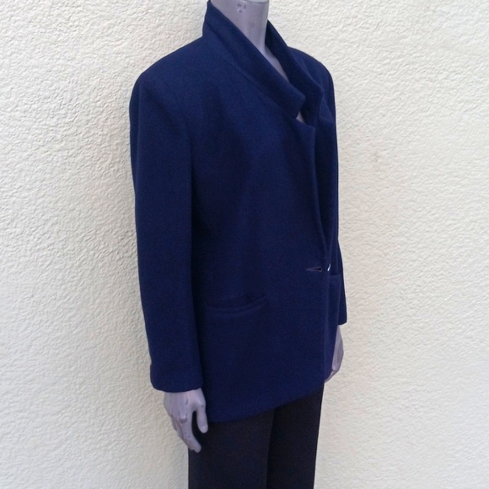 Bergdorf Goodman Ladies Vintage Navy Blue Pure Cashmere (1) Button Luxury Blazer